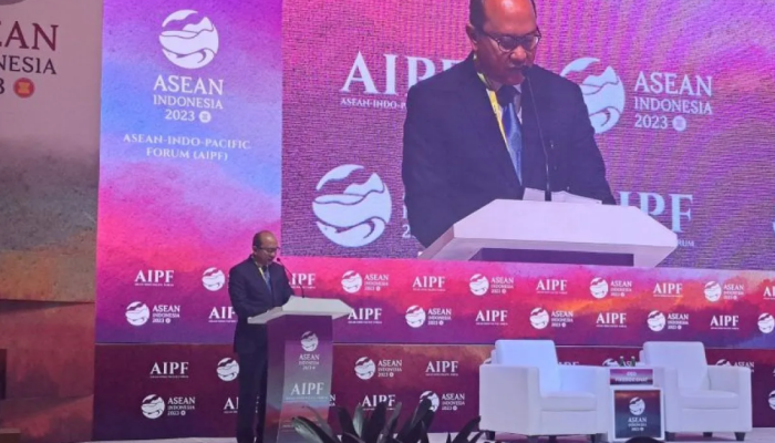 Wakil Menteri (Wamen) Badan Usaha Milik Negara (BUMN) Rosan Roeslani menghadiri ASEAN Indo-Pacific Forum 2023 di Jakarta