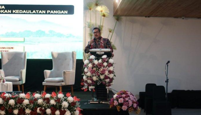 Irjen Kementan RI, Jan Maringka, Berbicara di Konas FK-PKB PGI Tondano, Minahasa