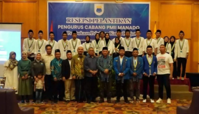 Hari Minggu, Sarbin Sehe, Kepala Kantor Wilayah Kementerian Agama Provinsi Sulawesi Utara, menghadiri pelantikan Pengurus Cabang PMII Manado pada tanggal 17 September 2023.