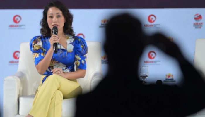 Le Thi Thu Thuy, CEO Global Vinfast, berbicara dalam panel ABIS 2023 di Jakarta pada 4 September 2023.