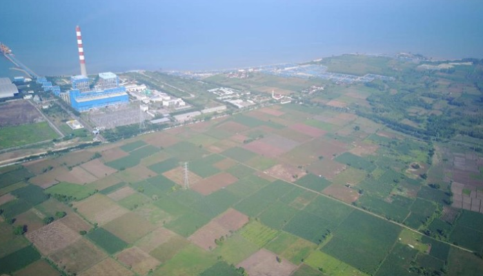 Gambar: Kilang Pertamina di Tuban.