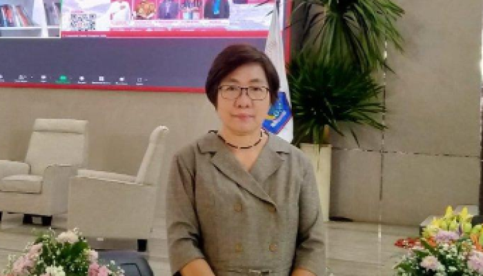 Dr. Meike Imbar MPd adalah seorang Pengamat Sosial yang berasal dari Universitas Negeri Manado (Unima), Sulawesi Utara.
