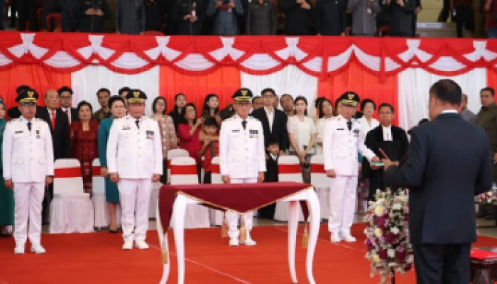 Pada Senin, 25 September 2023, Gubernur Sulawesi Utara, Olly Dondokambey, melantik lima pejabat bupati dan wali kota di Sulut.
