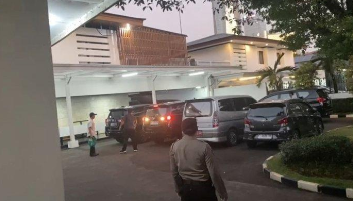 Komisi Pemberantasan Korupsi (KPK) berhasil menyita uang senilai puluhan miliar rupiah dari kediaman Menteri Pertanian, Syahrul Yasin Limpo.